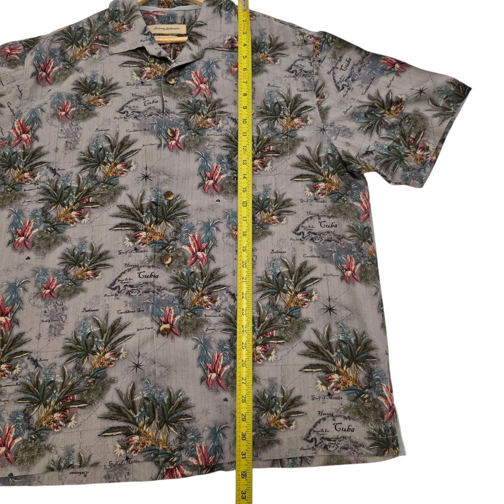 Tommy Bahama Silk Hawaiian Shirt, Floral Gray Caribbean Island Map, Mens Size XL - Picture 10 of 11